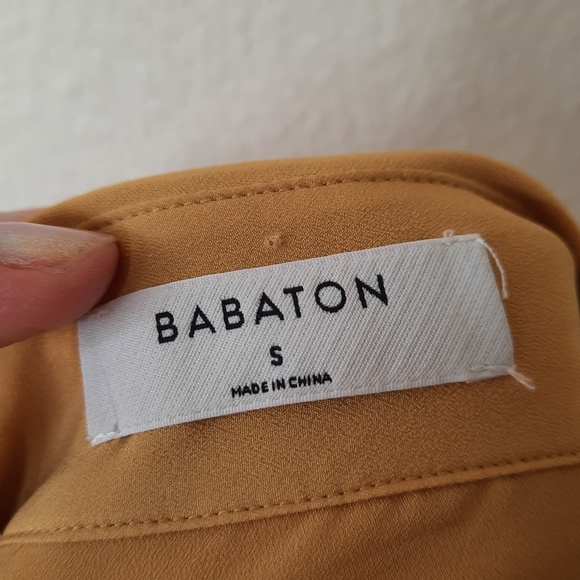 Aritzia Babaton Yellow  Chartreuse Harrison Button Down Blouse S - Picture 4 of 7